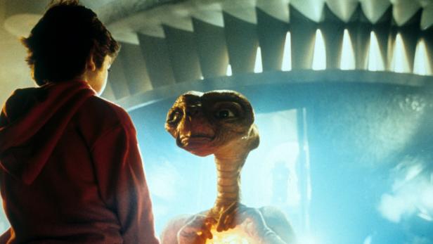 "E.T." der Außerirdische kommt zurück auf die Erde