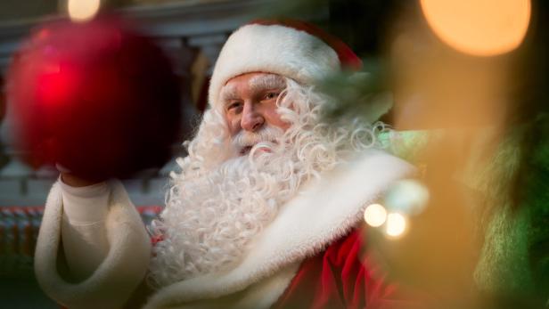 Aufschrei nach "Enttarnung" des Weihnachtsmanns vor Kindern