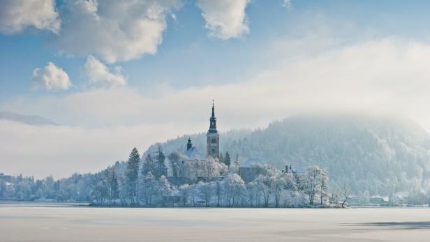 Slowenien: Bleder See im Winter