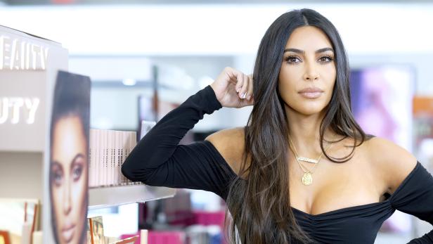 Kim Kardashian verklagt Arzt wegen Beauty-Behandlung