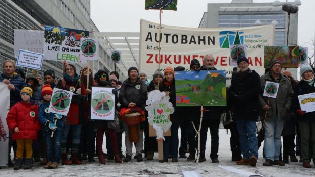 Demo gegen Waldviertelautobahn: „Lasst die Region leben!“