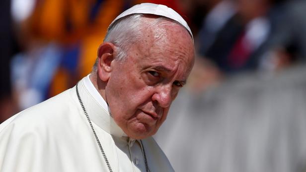 Papst schafft "päpstliches Geheimnis" bei Missbrauch ab