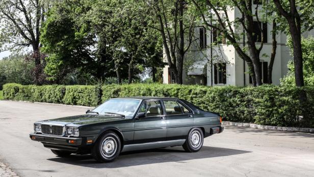 small-16361-maseratiquattroporte3rdgenerationroyale-1986.jpg