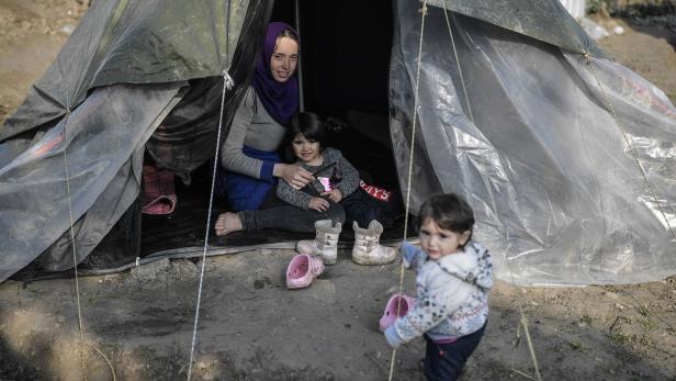Griechenland: Hunderte Migranten binnen 24 Stunden