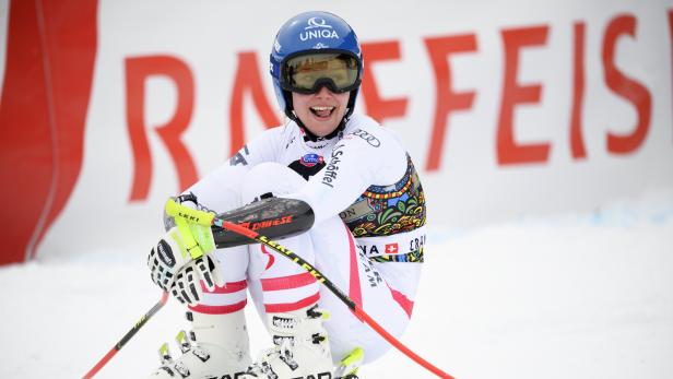 Alpine Skiing FIS Ski World Cup 2018 - Super-G Women