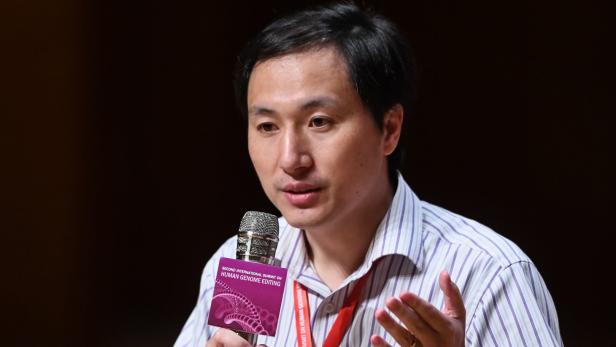He Jiankui bei der Präsentation seiner Ergebnisse im November 2018 an der Universität von Hongkong.