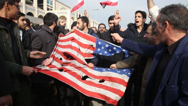 Iran: Revolutionsgarden drohen mit Angriffen auf US-Ziele