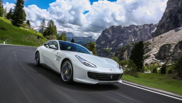 Ferrari GTC4 Lusso