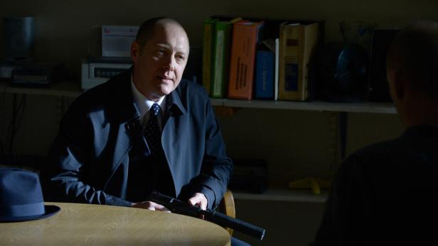 James Spader spielt auch in &quot;Blacklist&quot; Staffel 6 bei Netflix wieder den Kriminellen Raymond Reddington.