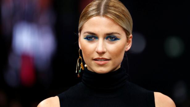 Model Lena Gercke presents a makeup creation by Maybelline New York during the Berlin Fashion Week Autumn/Winter 2019/20 in Berlin