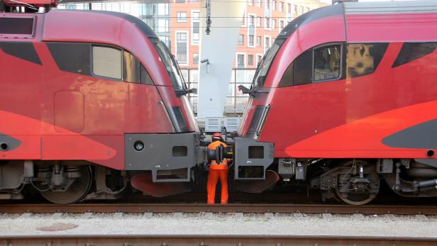 Corona-Angst: ÖBB hielten Züge am Brenner an