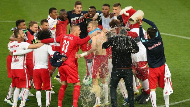 Salzburg feierte den souveränen Titelgewinn, international lief das Jahr enttäuschend.