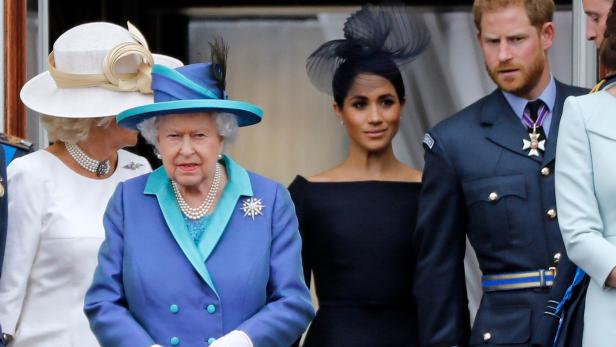 Adelsexpertin kritisiert kalte Reaktion der Royals auf Meghans Fehlgeburt