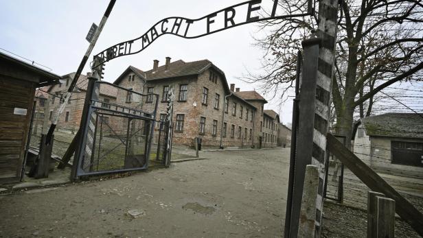 Auschwitz: Sobotka zu Besuch an der Gedenkstätte