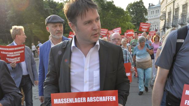 Der Traiskirchner Bürgermeister Andreas Babler (SPÖ) drängt auf eine Entlastung des Asyllagers Traiskirchen