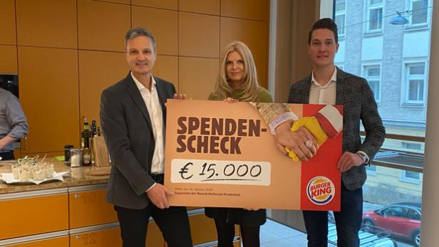 BURGER KING® spendet durch Weihnachtskampagne 15.000 Euro an die Ronald McDonald Kinderhilfe