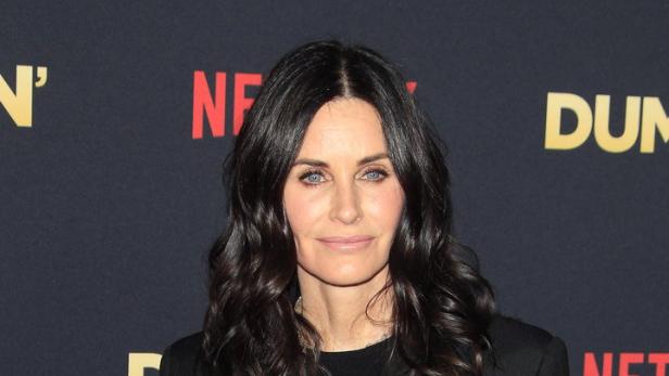 Courtney Cox postet Foto vom letzten "Friends"-Drehtag