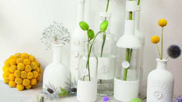 DIY: Von der Flasche zur Vase