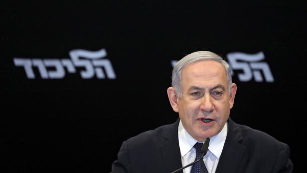 Israeli Prime Minister Netanyahu drops immunity request to Knesset
