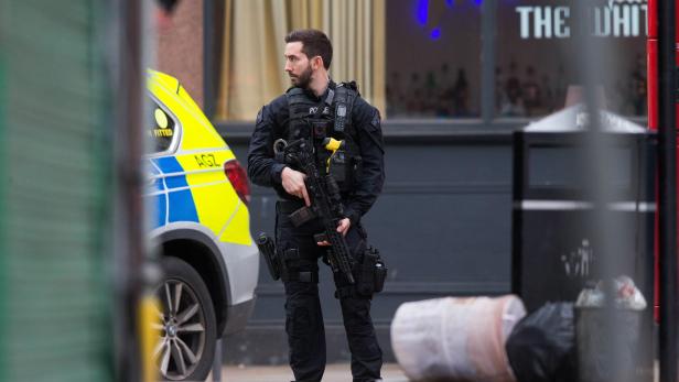 Londoner Polizei erschießt mutmaßlichen Terroristen