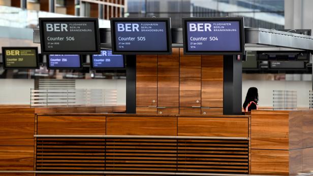 Riesen-Andrang: Alle wollen neuen Berliner Flughafen testen