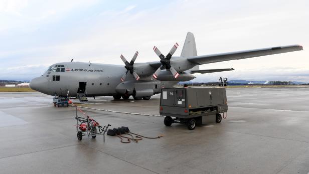 CORONAVIRUS: ABFLUG BUNDESHEER MIT C-130 NACH FRANKREICH