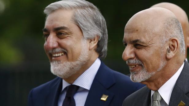 Afghanistan's President Ghani is pictured next to Afghanistans Präsident Ashraf Ghani beim NATO Gipfel.