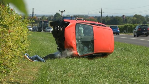 zivilcourage bei autounfall auto opfer