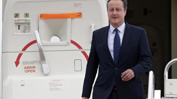 Geladene Pistole auf Flugzeugklo: David Camerons Leibwächter gefeuert