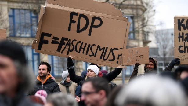 Thüringen vor Neuwahl: FDP löst Landtag auf
