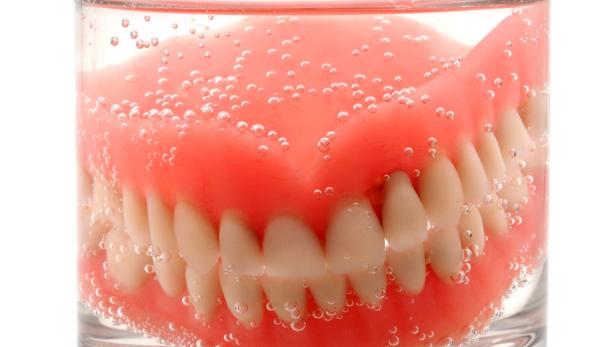 1,9 Promille bei Polizeikontrolle: War die Zahnhaftcreme schuld?