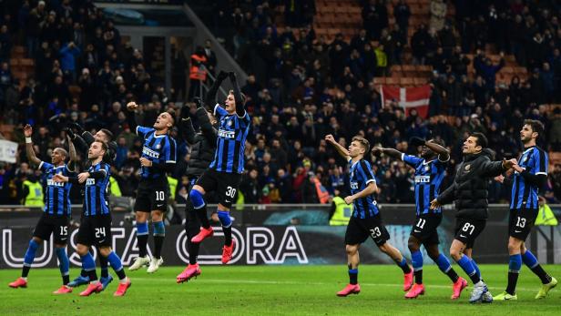 Inter nach Derbysieg Tabellenführer der Serie A
