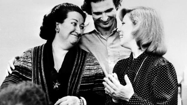 Freni (r.) mit Montserrat Caballé und Dirigent Alain Lombard