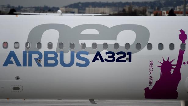 Coronavirus: Airbus nimmt Produktion teilweise wieder auf