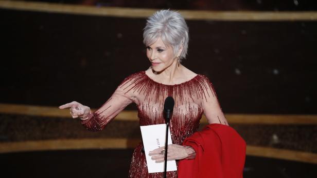 Tschüss, Beautywahn: Erstmals zeigte Jane Fonda ihre grauen Haare