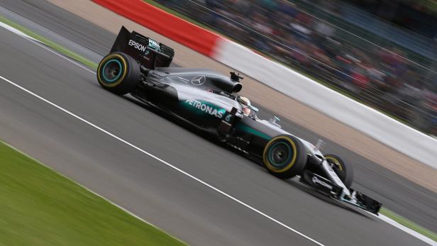 Lewis Hamilton dominiert bislang das Rennwochenende in Silverstone.