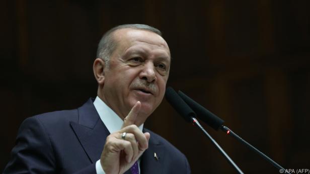 Erdogan droht mit Militäreinsatz gegen syrische Armee