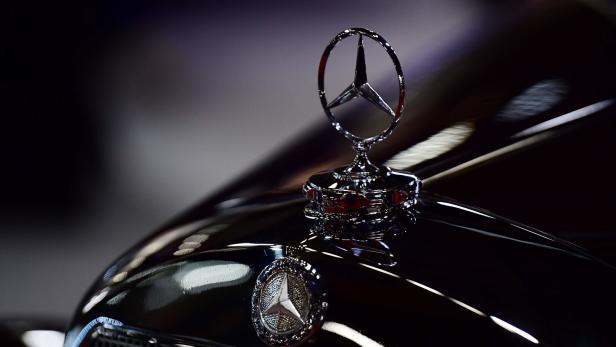 Brandgefahr: Mercedes ruft 300.000 Autos zurück
