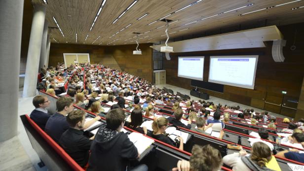 Stärkster Rückgang an der Wirtschaftsuniversität.
