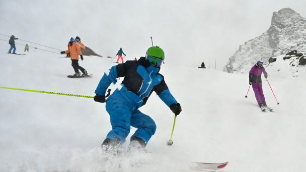 Belgier attackierten Niederländer: Skitouristen drehen durch