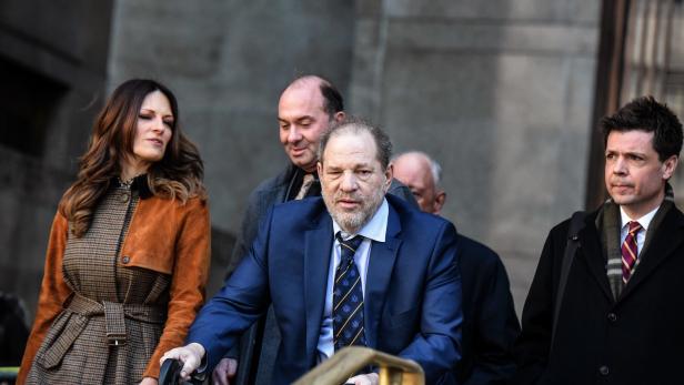 Weinstein-Prozess: Geschworene beginnen Beratungen