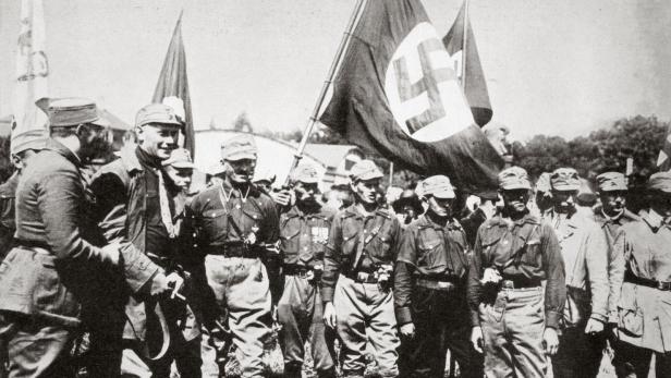 Geschichte der NSDAP: Auf dem Weg zur Macht