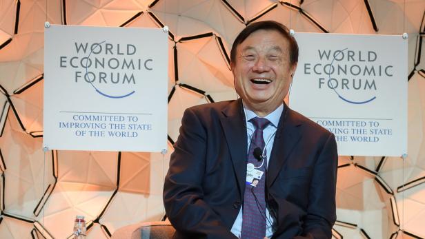 Hat gut lachen: Huawei-Gründer Ren Zhengfei ist inzwischen drei Milliarden Dollar schwer. Damit ist er noch nicht einmal der reichste Chinese. Er wird es verkraften.
