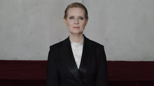 "Be a Lady They Said": Cynthia Nixon geht mit feministischem Video viral