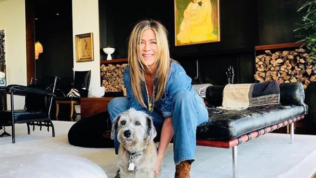 Dank ihrer Stylistin: Einblicke in Jennifer Anistons Privatvilla