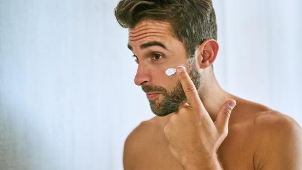Men do moisturize, they all should