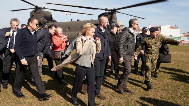 EU-Kommissionschefin von der Leyen unterwegs zur Lagebesichtigung an der griechisch-türkischen Grenze