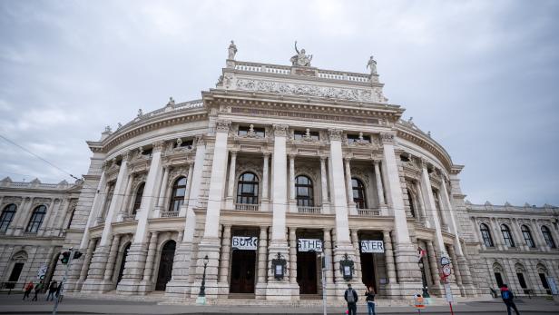 Arbeitsrechtsexpertin: Burgtheater hätte früher reagieren müssen