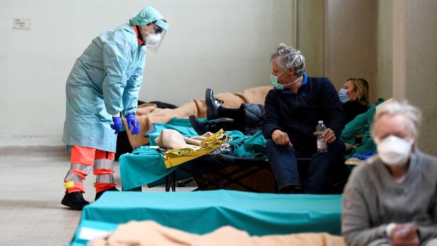 FILE PHOTO: Day four of Italy's nationwide coronavirus lockdown, in Brescia