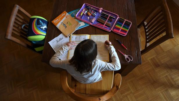 Kinder brauchen Routine: "Man kann einen Wecker als Schulglocke nehmen"